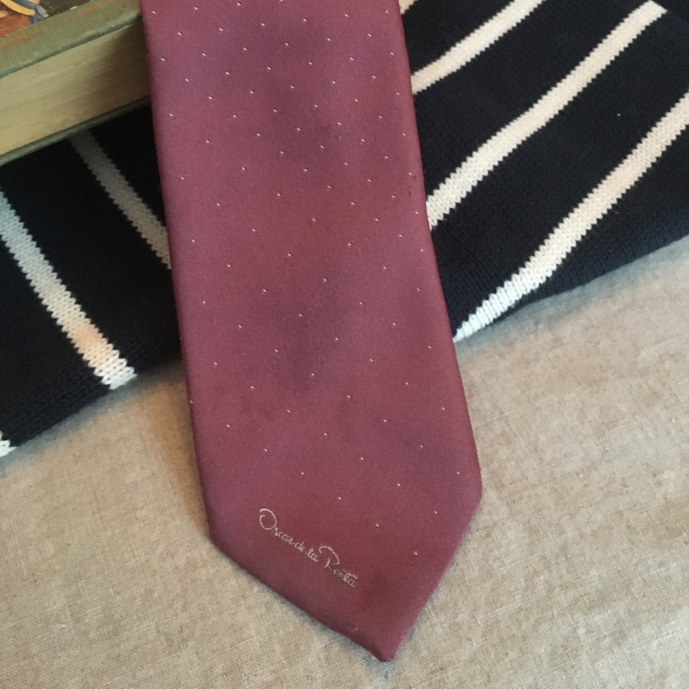 Vintage Oscar de la Renta necktie